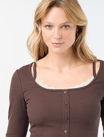 Camiseta de tirantes 2 en 1 con cuello de encaje