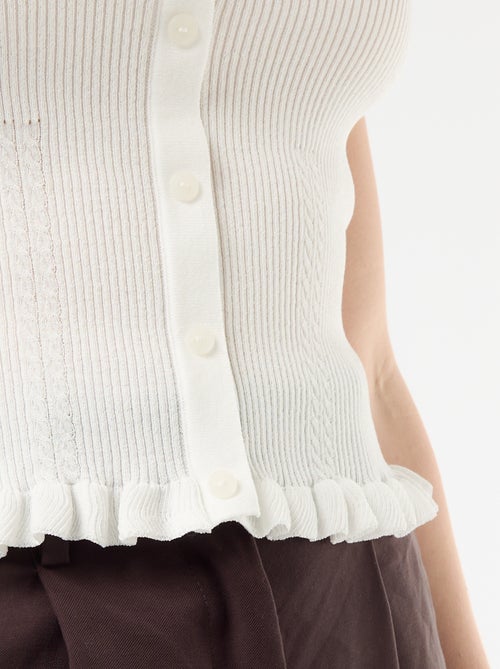 Camiseta de tirantes acanalada con abertura de botones decorativa en la parte delantera - Kiabi