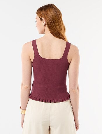 Camiseta de tirantes acanalada con abertura de botones decorativa en la parte delantera