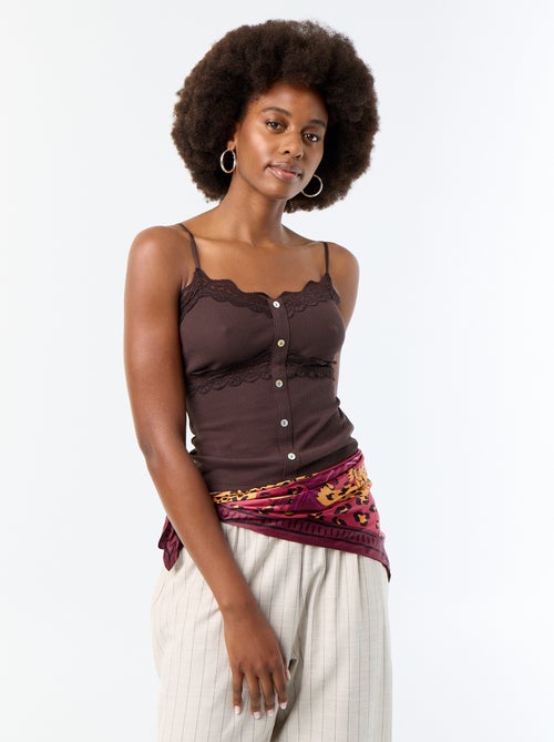 Camiseta de tirantes acanalada con tirantes - Kiabi Camiseta de tirantes acanalada con tirantes - Kiabi