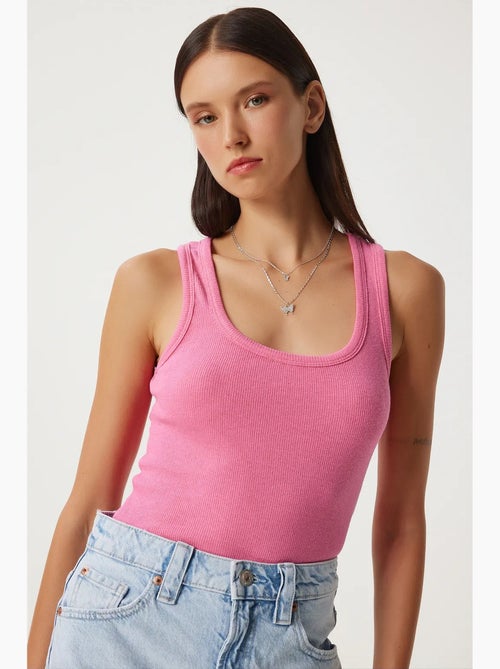 Camiseta de tirantes ajustada de algodón con cuello en u istanbul - Kiabi Camiseta de tirantes ajustada de algodón con cuello en u istanbul - Kiabi