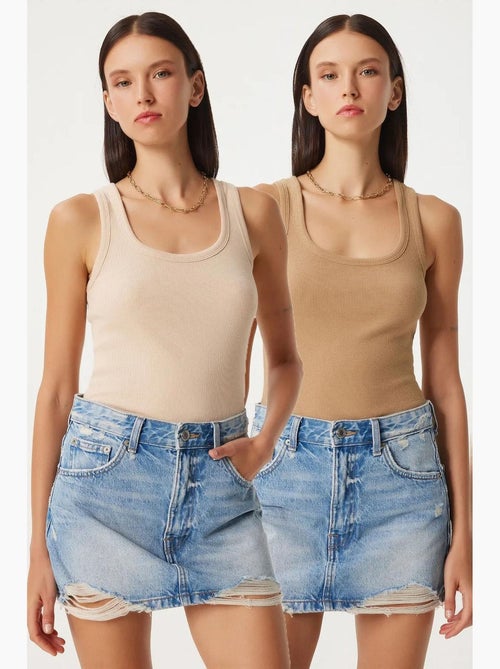 Camiseta de tirantes ajustada de punto con cuello en u, pack de 2 istanbul - Kiabi Camiseta de tirantes ajustada de punto con cuello en u, pack de 2 istanbul - Kiabi
