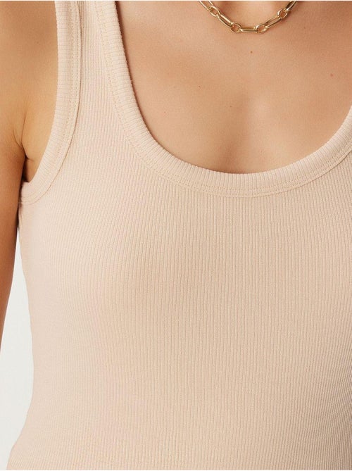 Camiseta de tirantes ajustada de punto con cuello en u, pack de 2 istanbul - Kiabi Camiseta de tirantes ajustada de punto con cuello en u, pack de 2 istanbul - Kiabi