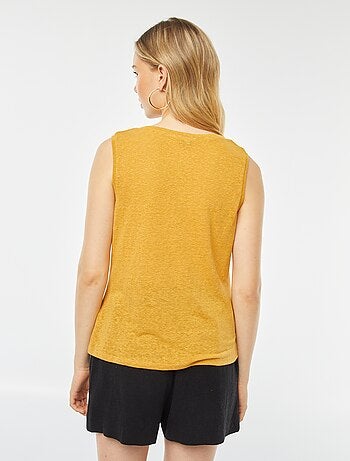 Camiseta de tirantes anchos