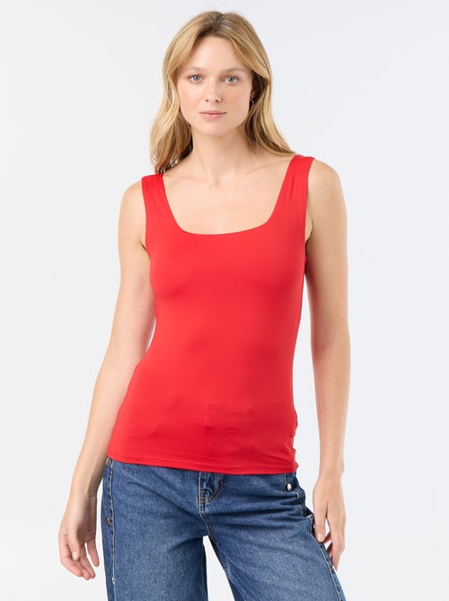 Camiseta de tirantes anchos cuello cuadrado - Kiabi Camiseta de tirantes anchos cuello cuadrado - Kiabi