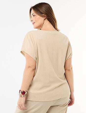 Camiseta de tirantes con botones dorados