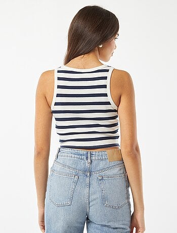 Camiseta de tirantes con cuello americano
