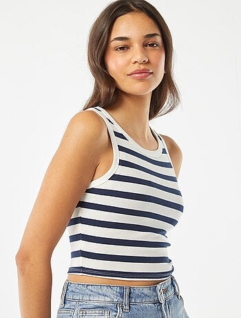 Camiseta de tirantes con cuello americano