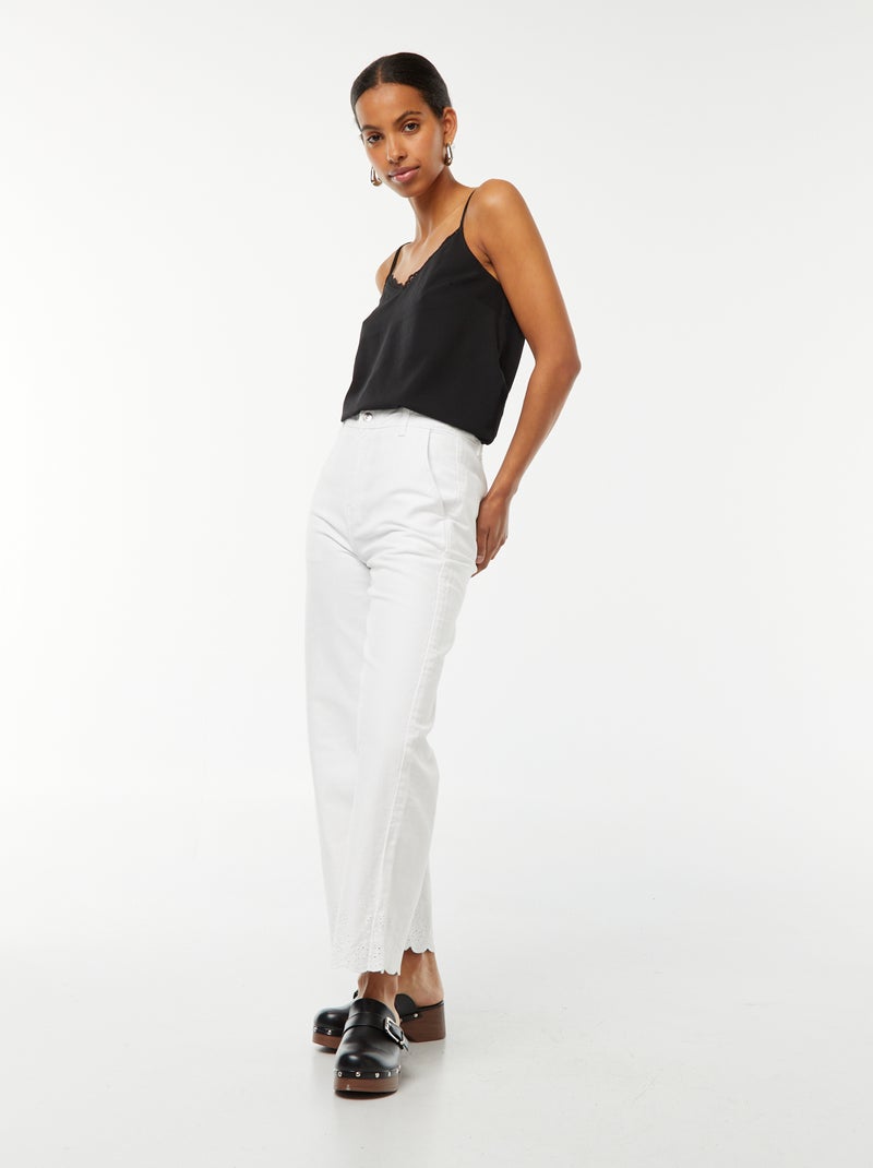 Camiseta de tirantes con encaje en el cuello negro - Kiabi