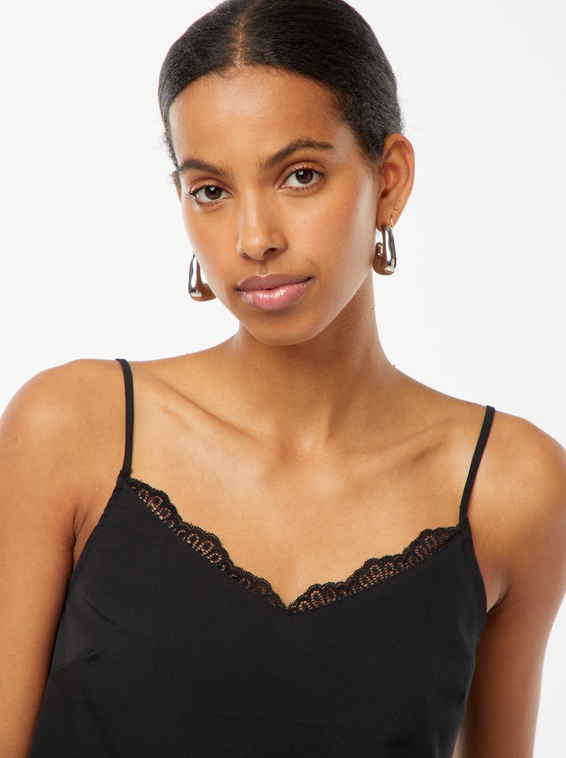Camiseta de tirantes con encaje en el cuello negro - Kiabi