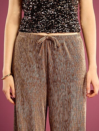 Camiseta de tirantes con lentejuelas