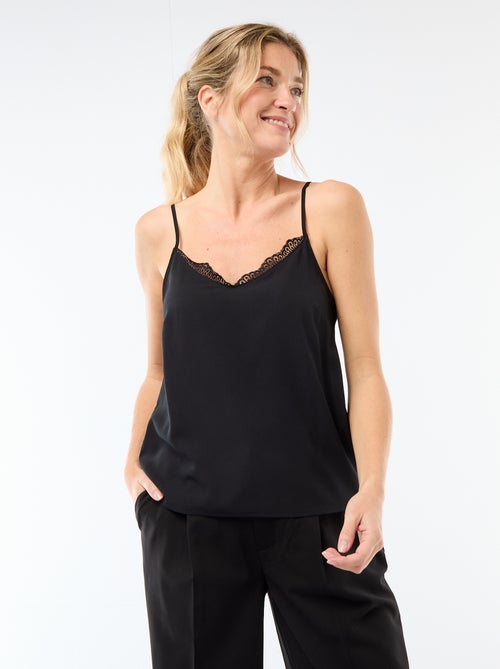 Camiseta de tirantes con tirantes finos ajustables y cuello de encaje - Kiabi Camiseta de tirantes con tirantes finos ajustables y cuello de encaje - Kiabi