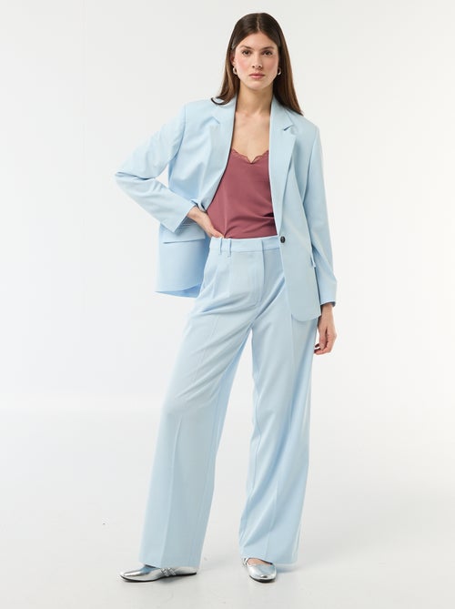 Camiseta de tirantes con tirantes finos ajustables y cuello de encaje - Kiabi Camiseta de tirantes con tirantes finos ajustables y cuello de encaje - Kiabi