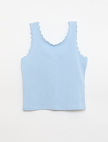Camiseta de tirantes lisa con bordes ondulados