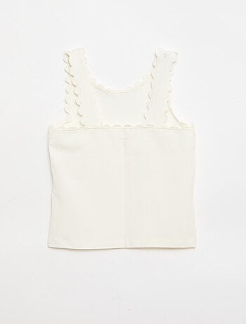 Camiseta de tirantes lisa con bordes ondulados