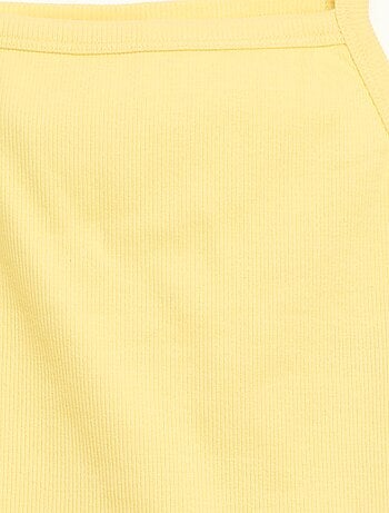 Camiseta de tirantes lisa de canalé con tirantes finos