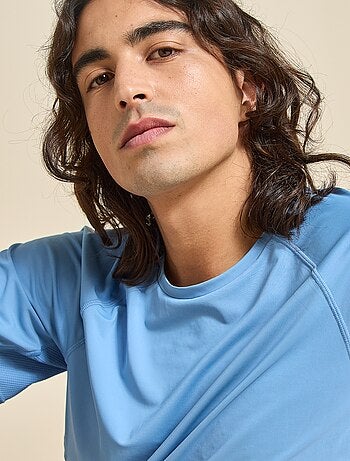 Camiseta deportiva con detalle reflectante - (ekstract)