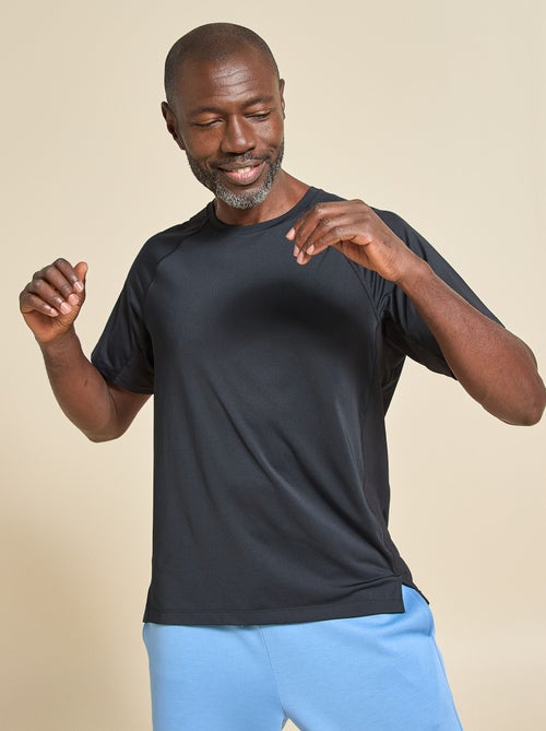 Camiseta deportiva con detalle reflectante - (ekstract) - Kiabi