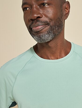 Camiseta deportiva con detalle reflectante - (ekstract)