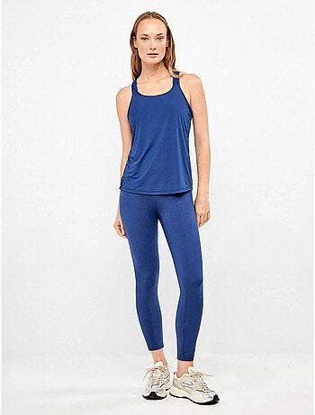 Camiseta deportiva con espalda mariposa de secado rápido