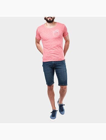 Camiseta descolorida