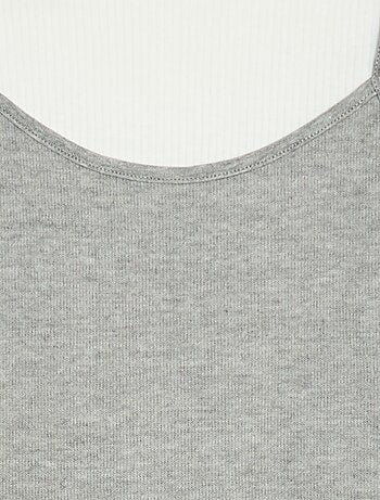 Camiseta efecto 2 en 1 con camiseta de tirantes