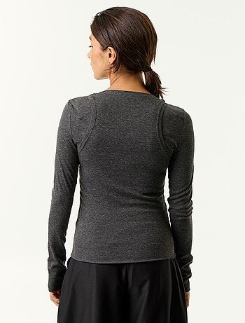 Camiseta efecto 2 en 1 con camiseta de tirantes