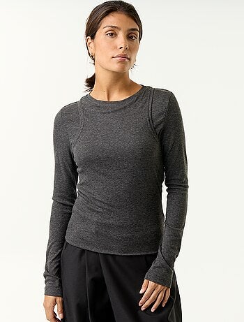 Camiseta efecto 2 en 1 con camiseta de tirantes