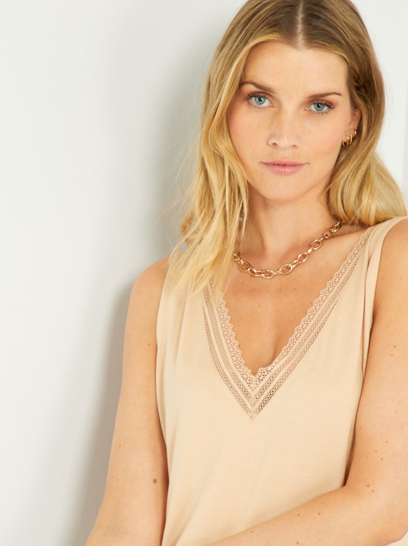 Camiseta elástica con encaje BEIGE - Kiabi