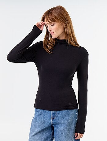 Camiseta elástica de cuello alto