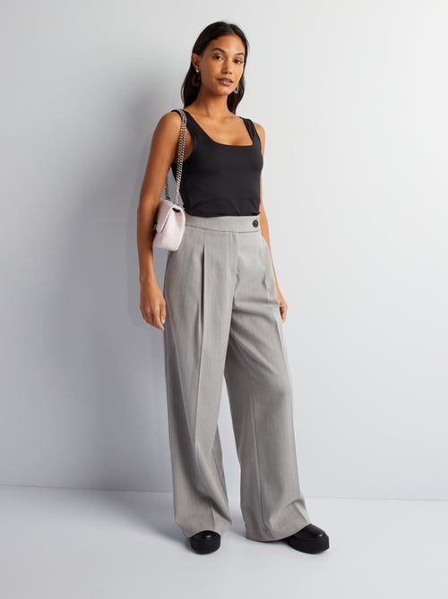 Camiseta elástica de cuello cuadrado - Kiabi Camiseta elástica de cuello cuadrado - Kiabi