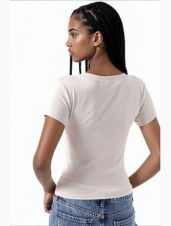 Camiseta elástica de manga corta con cuello en v busem