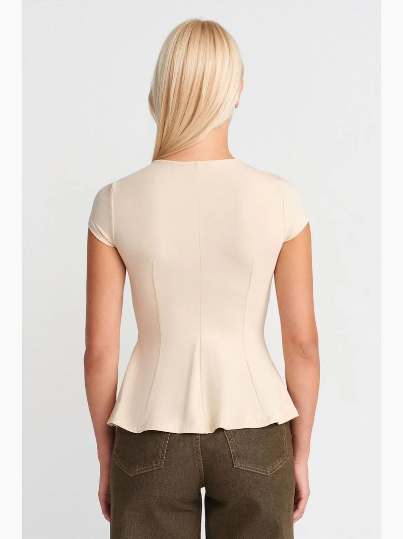 Camiseta entallada de cuello redondo con volantes dilvin Crema - Kiabi