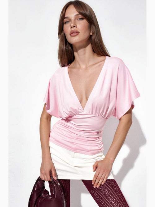 Camiseta entallada escote pico manga corta busem - Kiabi