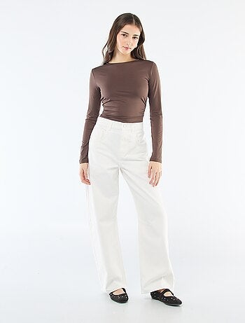 Camiseta espalda descubierta