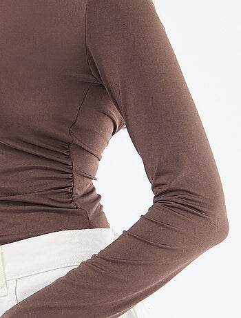 Camiseta espalda descubierta