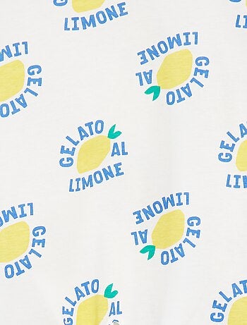 Camiseta estampada con bajo anudable