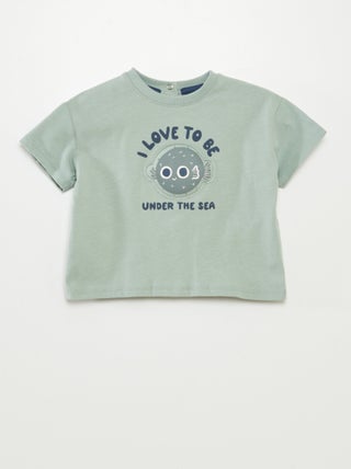 Camiseta estampada con detalle