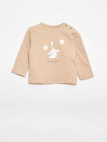 Camiseta estampada con diseño fantasía