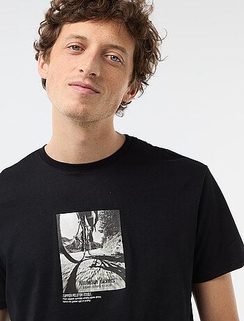 Camiseta estampada con diseño original