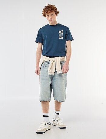 Camiseta estampada con diseño posicionado en algodón liso