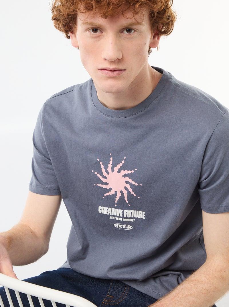Camiseta estampada con diseño posicionado en algodón liso Gris - Kiabi