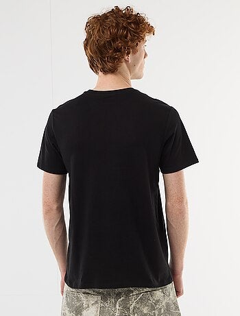 Camiseta estampada con diseño posicionado en algodón liso