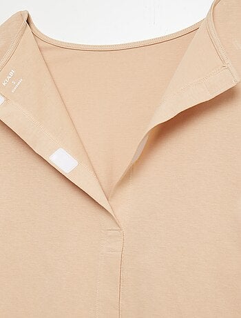 Camiseta estampada con mensaje - Fácil de Poner