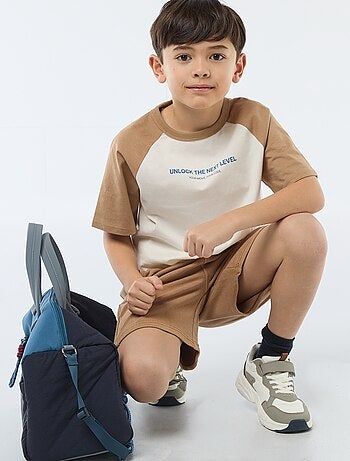 Camiseta estampada con mensaje