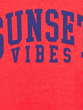 Camiseta estampada con mensaje