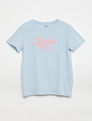 Camiseta estampada con mensaje y manga corta