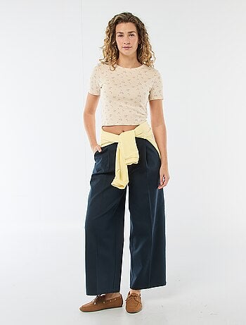 Camiseta estampada de manga corta con diseño