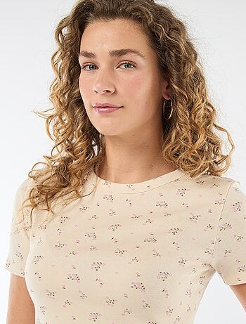 Camiseta estampada de manga corta con diseño
