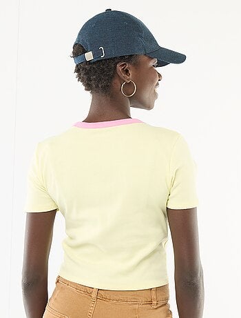 Camiseta estampada de manga corta con diseño